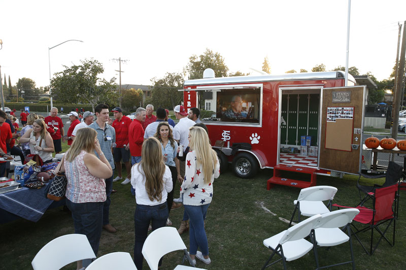 Sweeney Tailgate